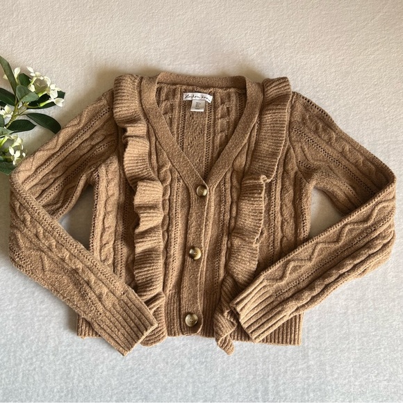 Women’s Sz S Ruffle Up Knit Sweater Preppy V Neck - Picture 1 of 8